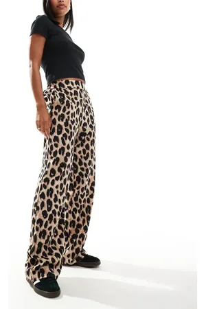 Pieces® Regular fit high waisted trouser in leopard print
