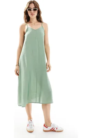 VERO MODA Woven cami midi dress with v front in
