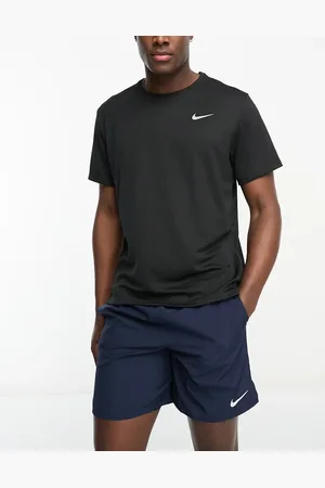 Nike Challenger Dri-FIT 2-in-1 7 inch shorts in