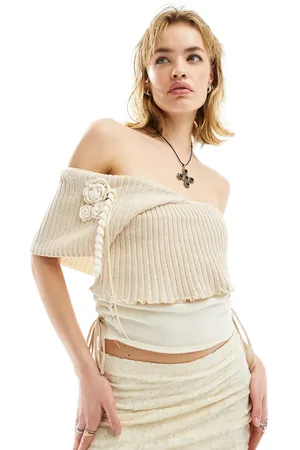 COLLUSION Knitted plated bardot top with corsage in ecru