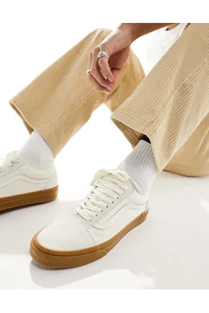 Vans Old Skool gum sole trainers in off