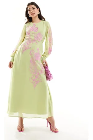 HOPE & IVY Premium full maxi dress in mint and purple embroidery