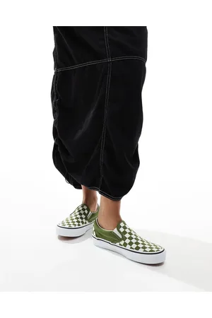 Vans Classic slip on trainers in mid and white checkerboard
