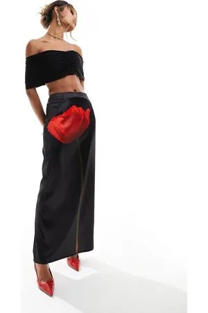 Kaiia Satin flower motif maxi skirt in