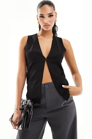 Kaiia Slinky waistcoat in