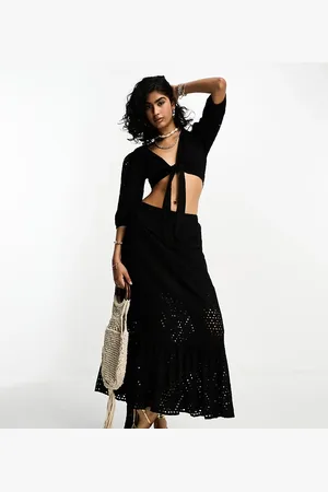 Iisla & Bird Broderie tie front beach crop top co-ord in