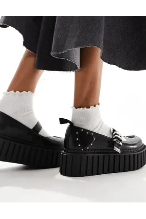 Lamoda Spill The Tea creepers with heart studded detail in