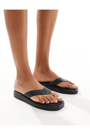 New Look Toe post flat sandal in