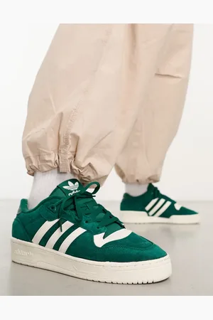 adidas Rivalry low trainers in collegiate /white