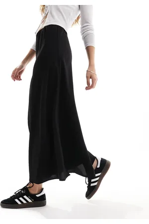 Pieces® Matte satin midi skirt in