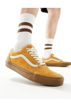 Vans Old Skool trainers in suede