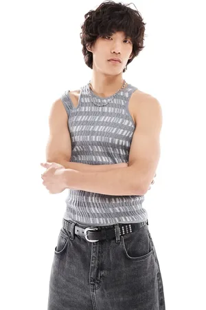 COLLUSION Wavy knitted vest in