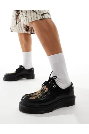 Dr. Martens Zeffir 3 eye shoes in leather