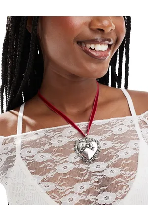 Reclaimed Oversized heart pendant on velvet