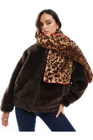 My Accessories Faux fur scarf in leopard print and red
