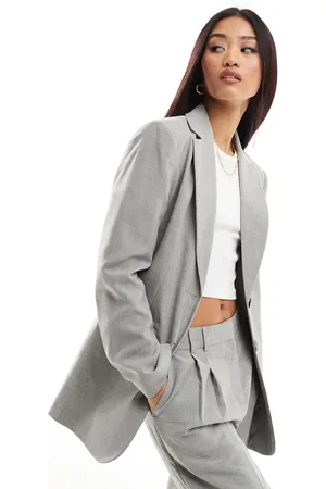 Miss Selfridge Oversized blazer in