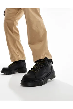 Dr. Martens Woodard 7 eye boots in grizzly