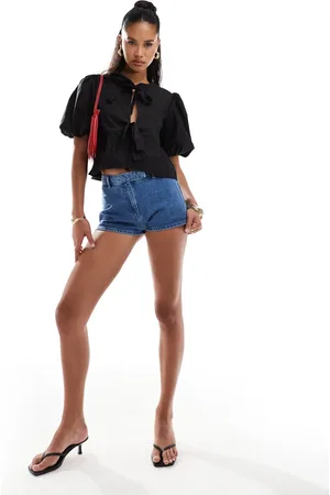 Kaiia Puff sleeve tie front top in