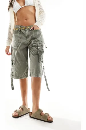 Pull&Bear Multi pocket longline cargo short in washed khaki