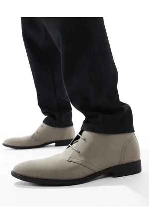 ASOS Lace up chukka boots in grey
