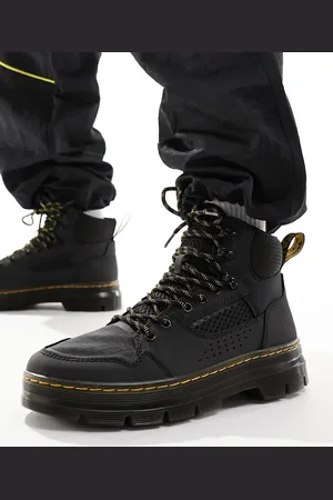 Dr. Martens Unisex Rilla boots in