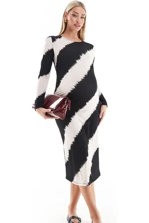 Mama;licious Mamalicious Maternity midi dress in graphic mono stripe
