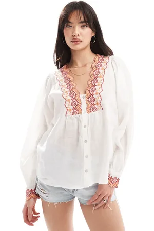 SCALPERS Chest embossed shirt in
