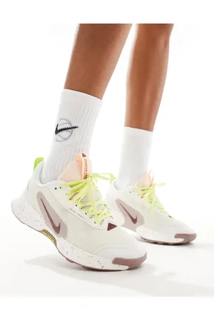 Nike Juniper Trail 3 trainers in
