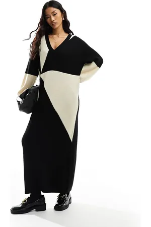 Object Kaleidoscope v neck knitted jumper dress in mono print