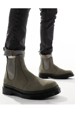 Dr. Martens 2976 chelsea boots in nickel nubuck leather