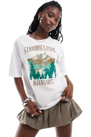 Daisy Street Relaxed T-shirt with Standing Stone mountains graphic