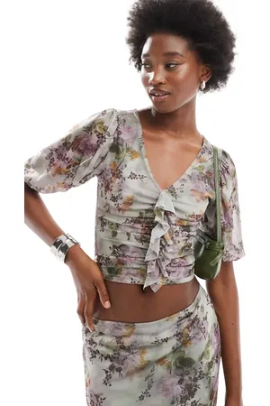 Miss Selfridge Puff sleeve blouse in floral print