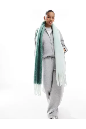 Pieces® Super soft tassel scarf in mint ombre