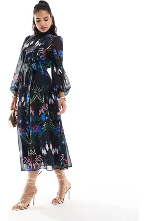 HOPE & IVY High neck tiered maxi dress with tie waist in floral
