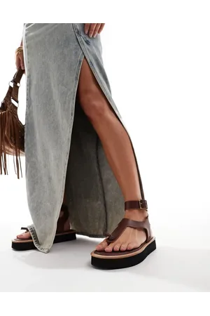 Free People Toe-post leather sandals in coconut shell