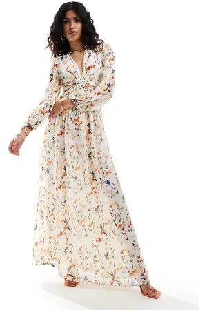 Style Cheat Maxi dress with cut out detail in floral print