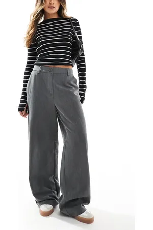 Pieces® Wide leg dad trousers with belt loops in