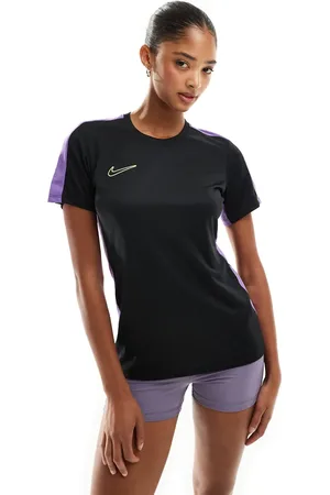 Nike Academy 23 t-shirt in and purple