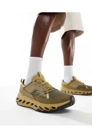 On Running ON Cloudhorizon waterproof all day trainers in and olive