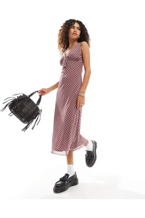 Reclaimed Midi tea dress in burgundy spot print