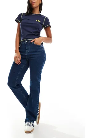 Pieces® Kelly mid rise straight leg jeans in dark denim