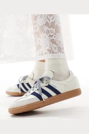 adidas Samba trainers in off and navy