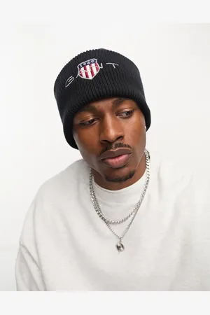 GANT Beanie with large crest logo in