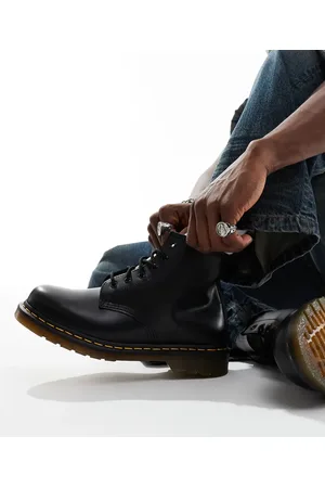 Dr. Martens 101 6 eye boots in smooth