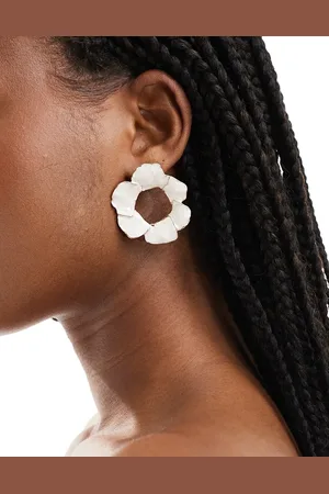 True Decadence Resin large flower stud earrings in