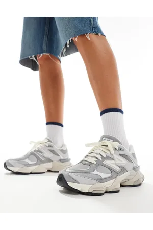 New Balance 9060 trainers in