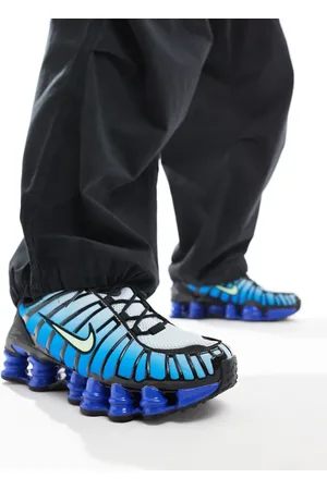 Nike Shox TL trainers in and blue