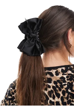 Pieces® Satin bow hair claw in