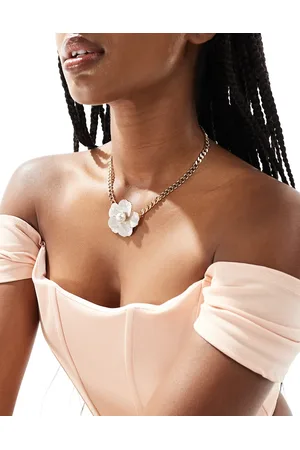 True Decadence Large flower pendant necklace in