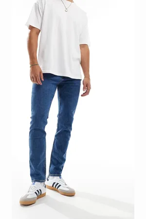 HUGO BOSS Delaware slim denim jeans in midwash
